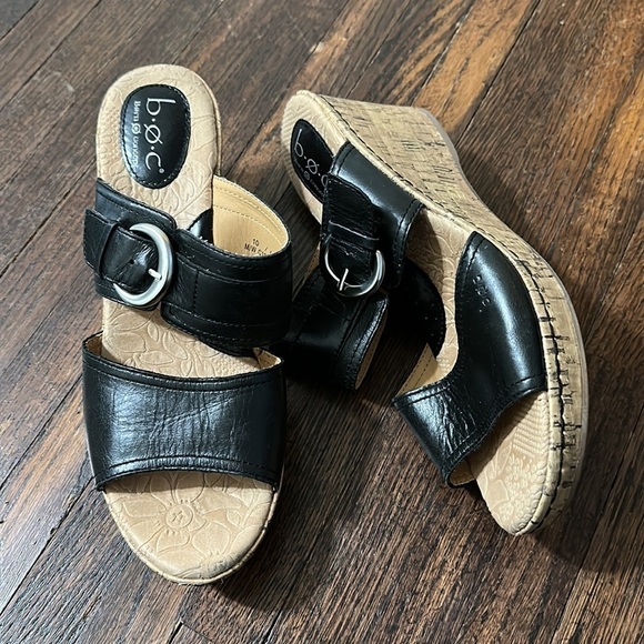 Born concept wedges classy casual shoes leather straps cute cream colored - Picture 5 of 9